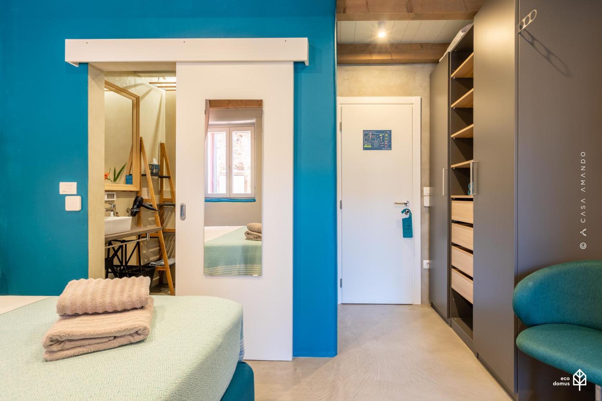 Bed and Breakfast Casa Amando Eco Boutique House Ровінь Номер фото